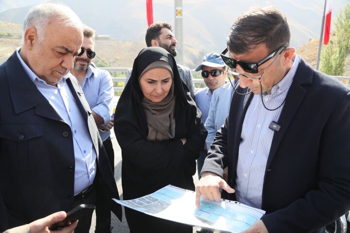 بازدید وزیر راه و شهرسازی از آخرین مراحل اجرایی باند شرقی منطقه ۲ آزادراه تهران - شمال