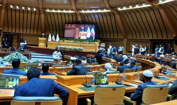 هفته وحدت باید نقطه عطفی برای تقویت همبستگی بین اقوام و مذاهب باشد