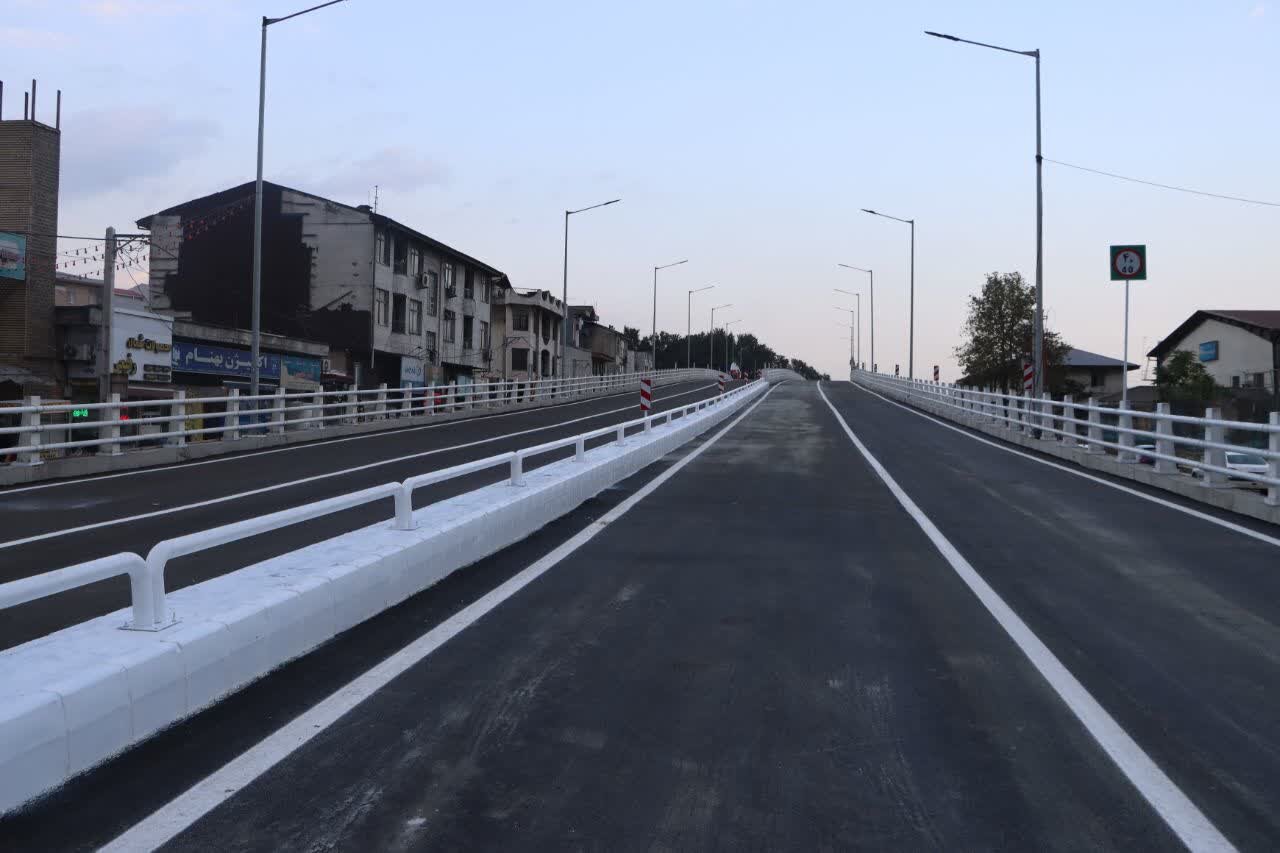 تقاطع غیرهمسطح شهدای نیروی دریایی در رشت افتتاح شد