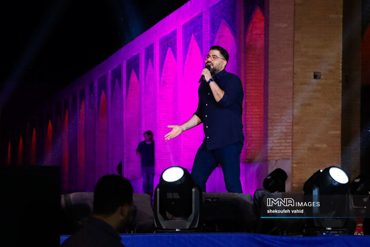 ویژه برنامه «امت ماه»