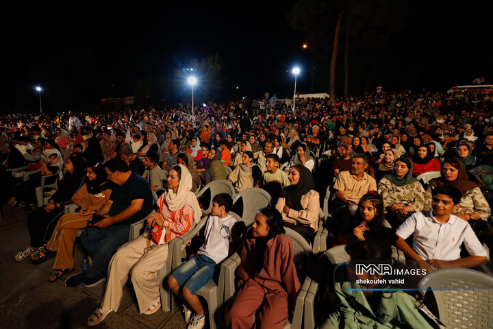 ویژه برنامه «امت ماه»