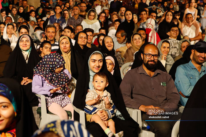 ویژه برنامه «امت ماه»