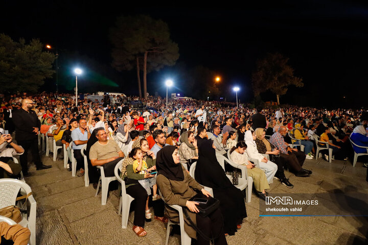 ویژه برنامه «امت ماه»