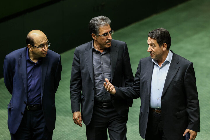 باشگاه‌های ورزشی به بیمه کردن شاغلان خود مکلف شدند