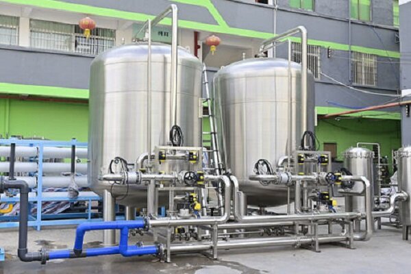 آیا بدون دستگاه دیونایزر میتوان در صنایع دارویی و آزمایشگاهی به استاندارد جهانی رسید؟ آیا بدون دستگاه دیونایزر میتوان در صنایع دارویی و آزمایشگاهی به استاندارد جهانی رسید؟