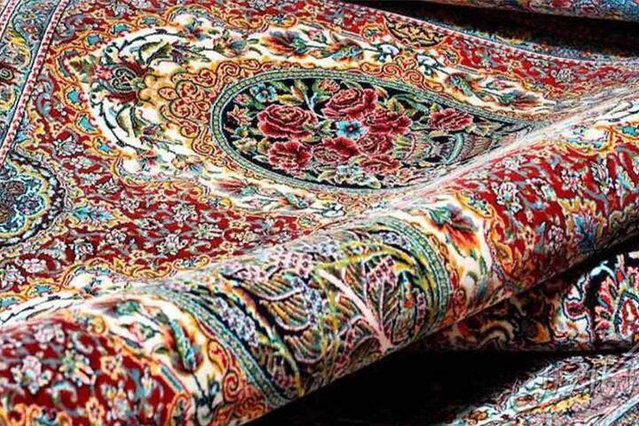 تجلیل از یک عمر پاسداری قالی کرمان در رفسنجان