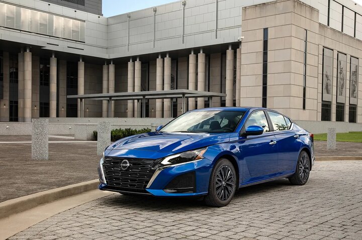 بررسی کامل خودروی نیسان آلتیما + قیمت، مشخصات و طراحی