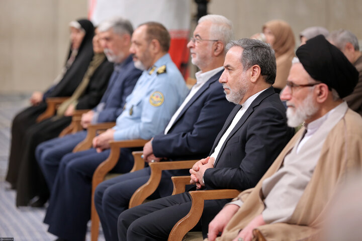 دیدار رئیس‌جمهور و اعضای هیئت دولت با رهبر انقلاب