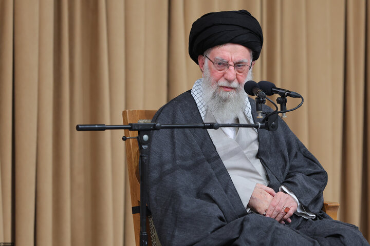 دیدار رئیس‌جمهور و اعضای هیئت دولت با رهبر انقلاب