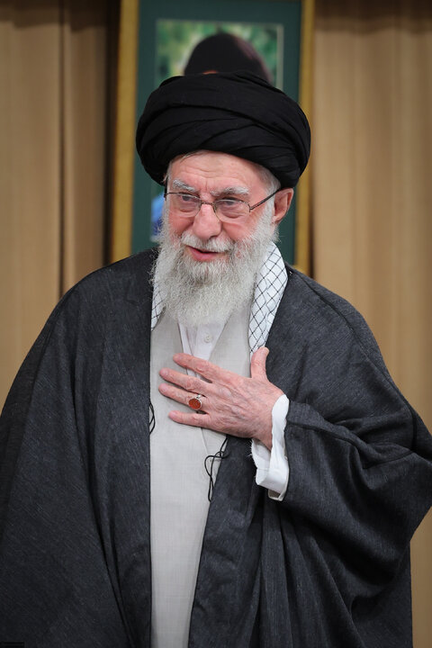 دیدار رئیس‌جمهور و اعضای هیئت دولت با رهبر انقلاب