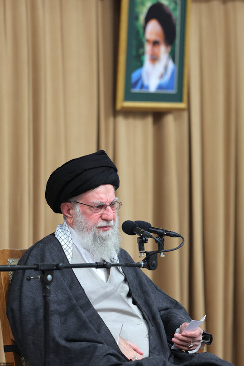 دیدار رئیس‌جمهور و اعضای هیئت دولت با رهبر انقلاب