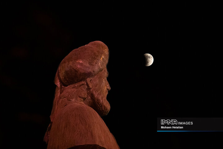 عکس‌های ماه گرفتگی ۱۴۰۴ - اصفهان