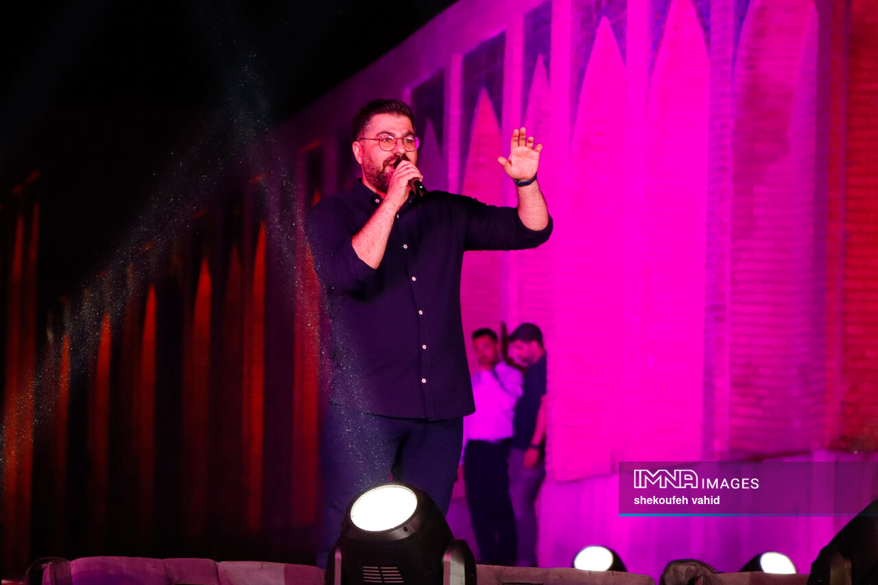 زاینده رود، موسیقی مردم و اتحاد پس از جنگ