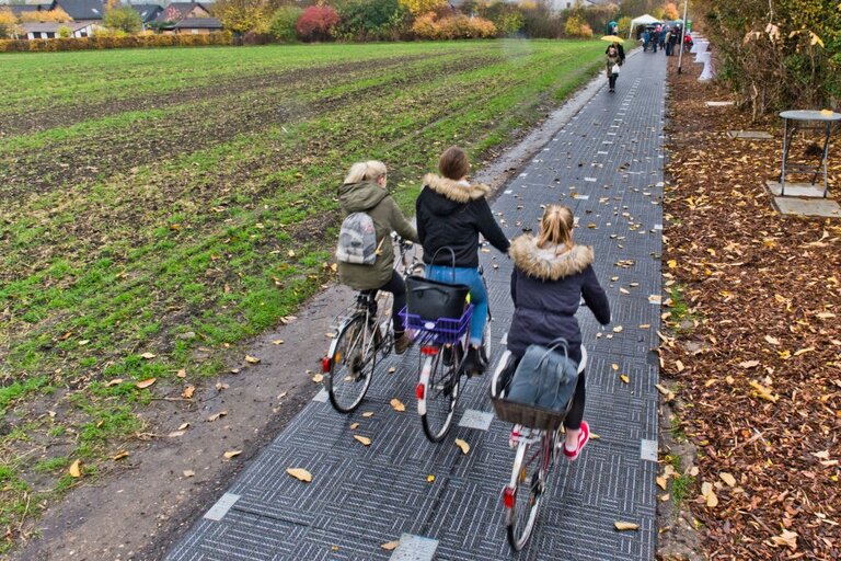 چگونه مسیرهای دوچرخهسواری را میتوان به نیروگاه تبدیل کرد؟