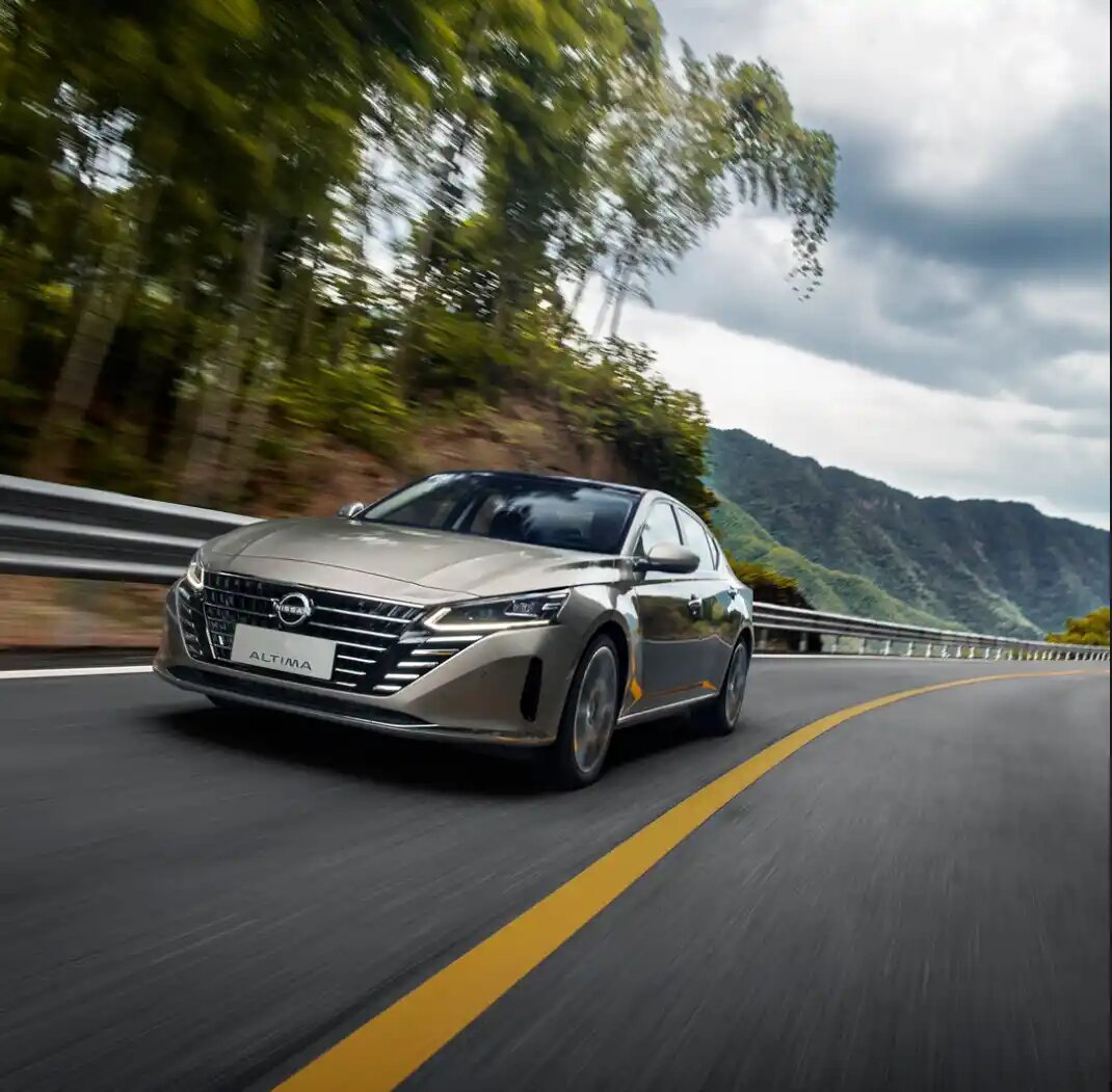 نیسان آلتیما