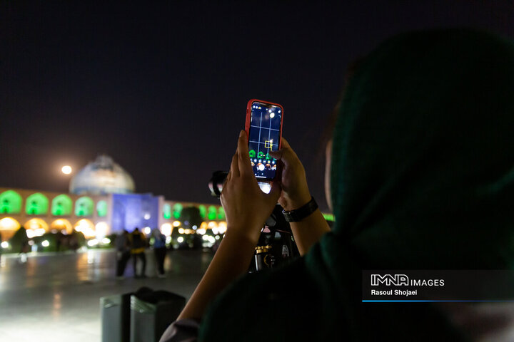 ماه گرفتگی ۱۴۰۴