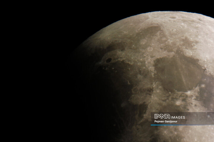 ماه گرفتگی ۱۴۰۴ - اصفهان