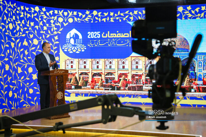 پشت صحنه برنامه تلویزیونی «اصفهان من»