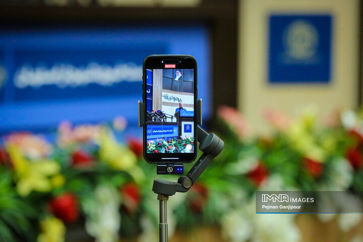 نشست خبری شهردار اصفهان