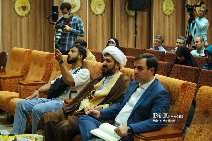 نشست خبری شهردار اصفهان