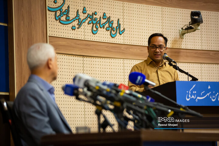 نشست خبری شهردار اصفهان