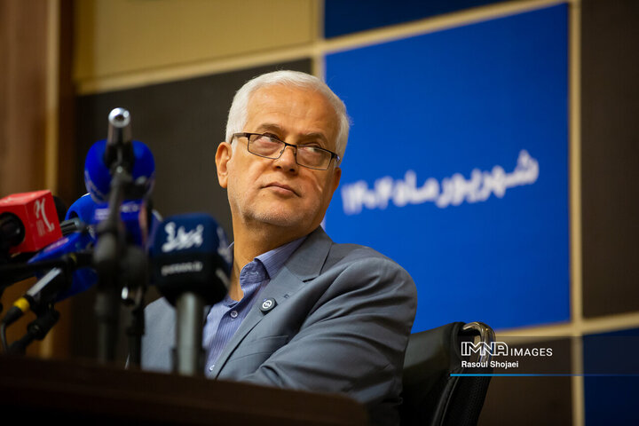 نشست خبری شهردار اصفهان