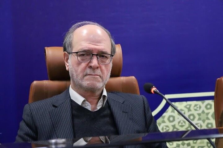 اهدای جایزه ویژه پیامبر رحمت در جشنواره‌های تئاتر، موسیقی و تجسمی فجر