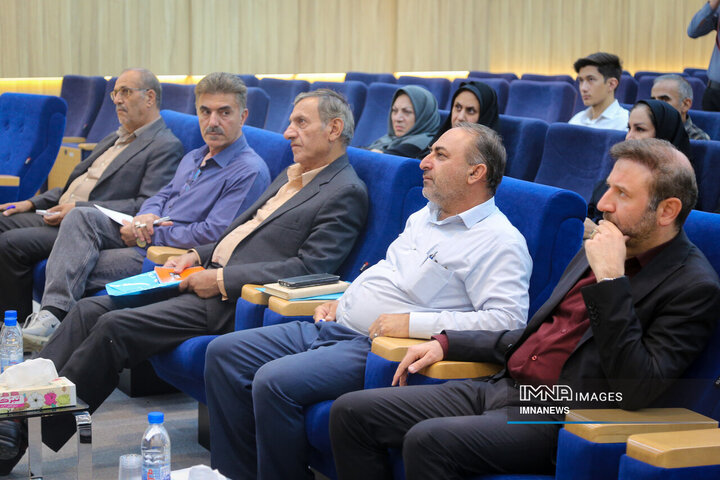 نشست خبری شهردار شهرکرد