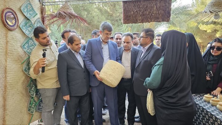 حمایت ۷.۵ میلیاردی از برگزیدگان جشنواره خرما در بافق