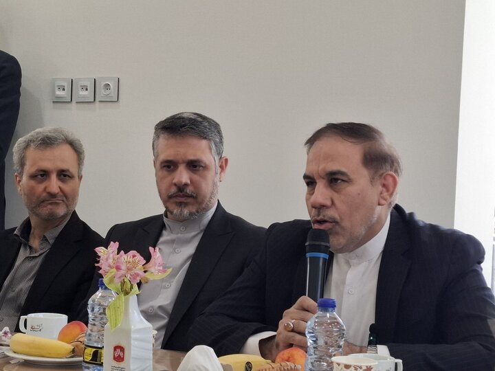 نباید حتی یک فرزند بی سرپرست یا بد سرپرست بدون حامی در کشور بماند