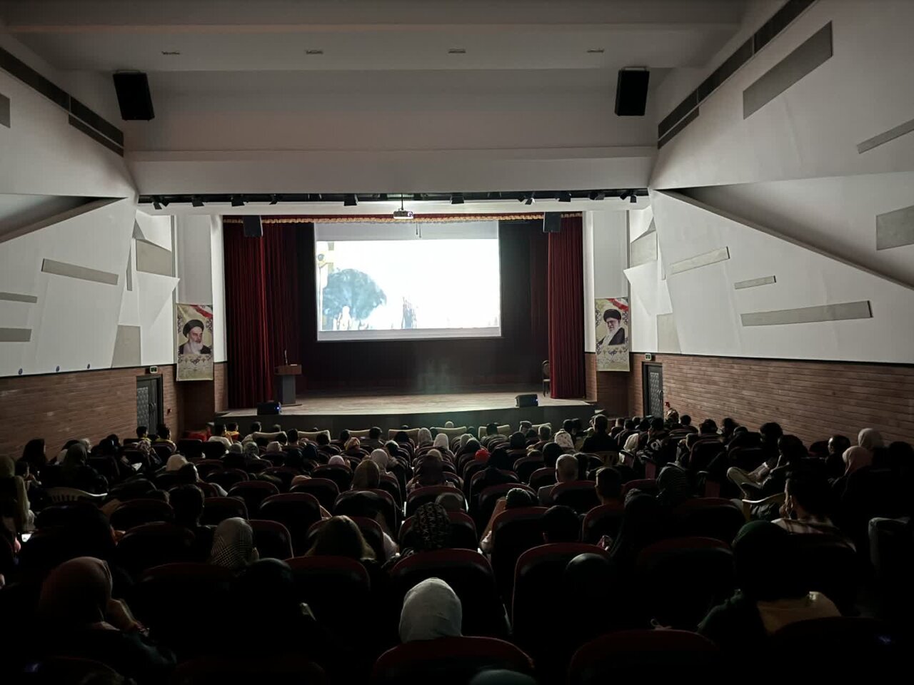 اکران‌های سیار؛ سینما در جاده‌های ایران جان می‌گیرد