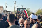 تشییع پیکر شهید اصغر بندری با حضور پرشور مردم ایذه