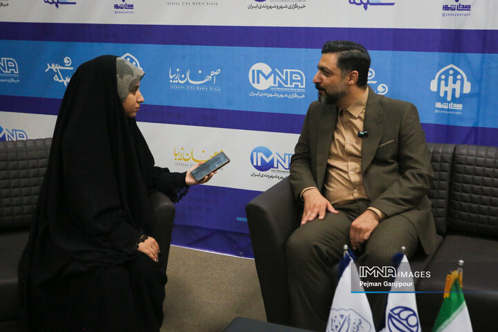 نورپردازی ۱۰۰ مسجد شهر اصفهان تا دی سال جاری