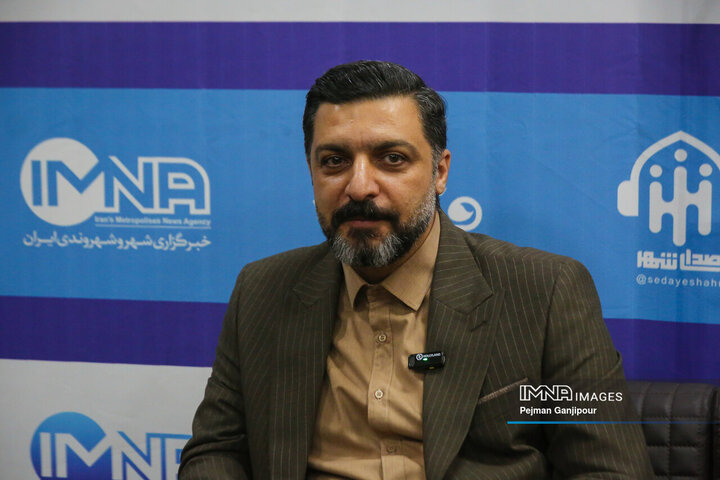 یادمان‌های شهدا؛ زینت‌بخش معابر و خیابان‌های شهر اصفهان