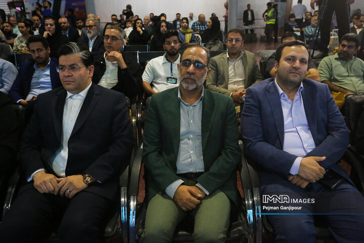 آیین افتتاح نمایشگاه حمل‌ونقل و ترانزیت و مدیریت شهری اصفهان ۱۴۰۴
