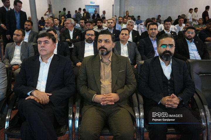 آیین افتتاح نمایشگاه حمل‌ونقل و ترانزیت و مدیریت شهری اصفهان ۱۴۰۴