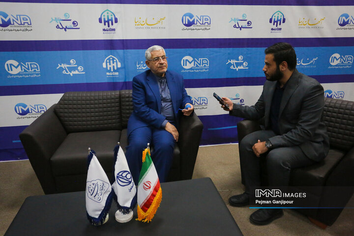 مدیریت شهر تنها با ابزار و تجهیزات محقق نمی‌شود