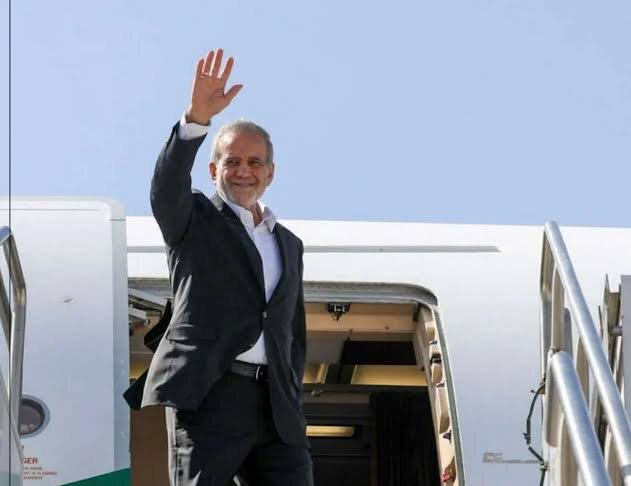 پزشکیان وارد خراسان جنوبی شد