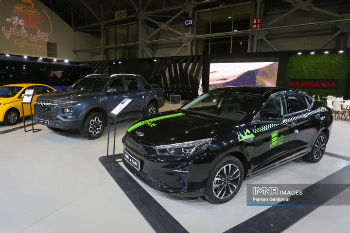 دومین روز نمایشگاه حمل‌ونقل و ترانزیت و مدیریت شهری اصفهان