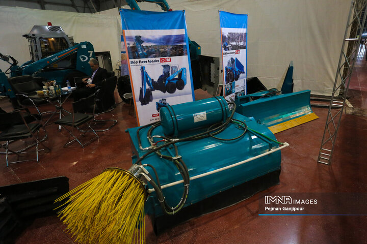 دومین روز نمایشگاه حمل‌ونقل و ترانزیت و مدیریت شهری اصفهان