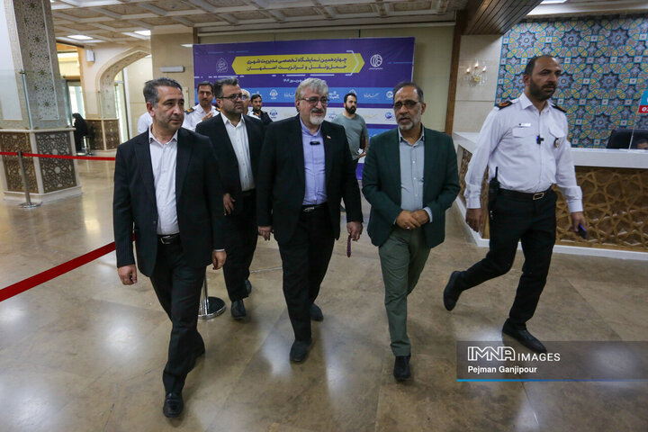 دومین روز نمایشگاه حمل‌ونقل و ترانزیت و مدیریت شهری اصفهان