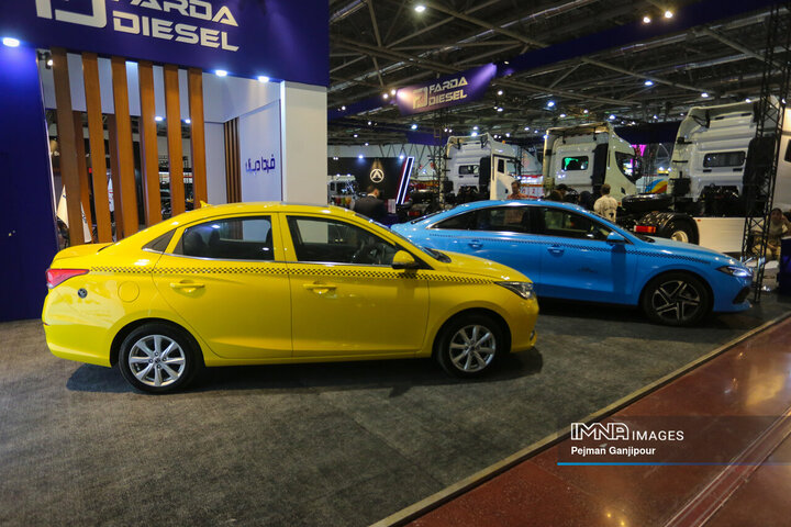 دومین روز نمایشگاه حمل‌ونقل و ترانزیت و مدیریت شهری اصفهان