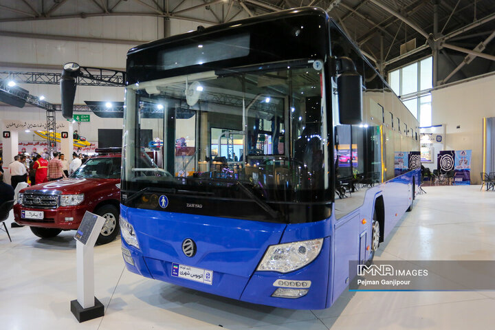 دومین روز نمایشگاه حمل‌ونقل و ترانزیت و مدیریت شهری اصفهان