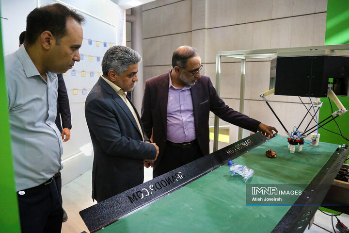 سومین روز نمایشگاه حمل‌ونقل و ترانزیت و مدیریت شهری اصفهان