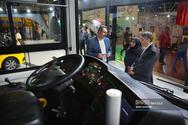 سومین روز نمایشگاه حمل‌ونقل و ترانزیت و مدیریت شهری اصفهان