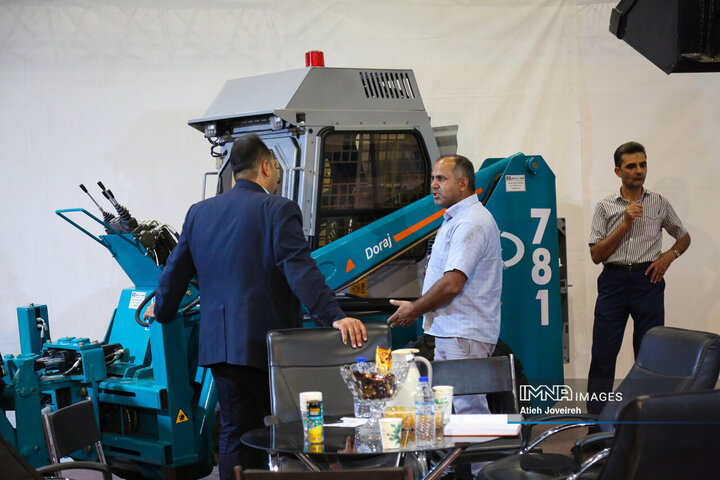 سومین روز نمایشگاه حمل‌ونقل و ترانزیت و مدیریت شهری اصفهان