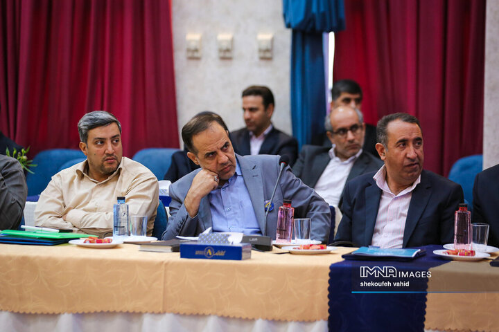 نشست تخصصی معاونین حمل‌و‌نقل و ترافیک کلان‌شهرهای ایران