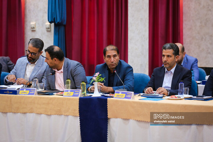 نشست تخصصی معاونین حمل‌و‌نقل و ترافیک کلان‌شهرهای ایران