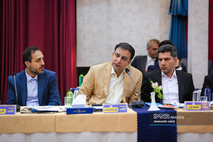 نشست تخصصی معاونین حمل‌و‌نقل و ترافیک کلان‌شهرهای ایران