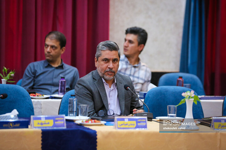 نشست تخصصی معاونین حمل‌و‌نقل و ترافیک کلان‌شهرهای ایران